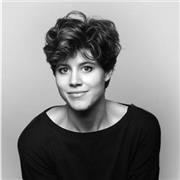 Laureata in Arti Visive: Decorazione offre lezioni private di pittura